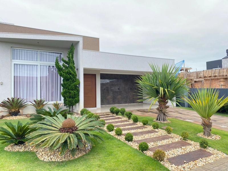 Casa em Condomínio com 3 suítes em Capão da Canoa.: 3ª foto da galeria de imagens do imóvel