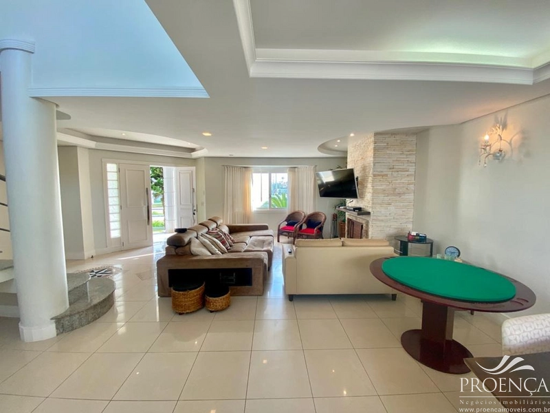 Casa 6 dormitórios em Atlântida 2 quadras do Mar: 12ª foto da galeria de imagens do imóvel