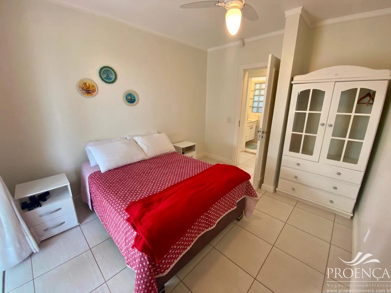 Casa 6 dormitórios em Atlântida 2 quadras do Mar: 19ª foto da galeria de imagens do imóvel