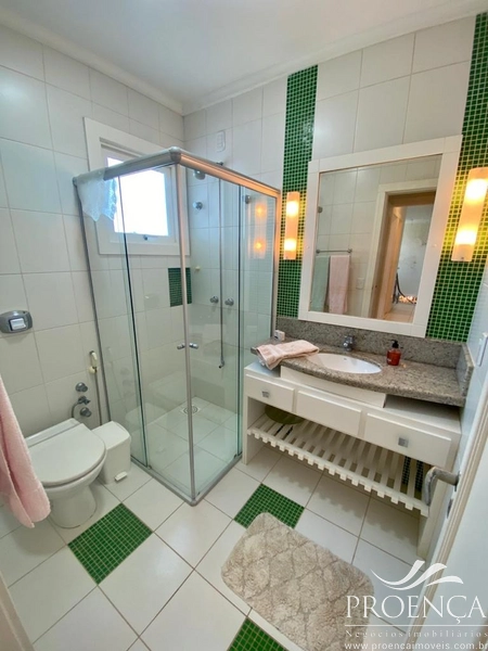 Casa 6 dormitórios em Atlântida 2 quadras do Mar: 24ª foto da galeria de imagens do imóvel