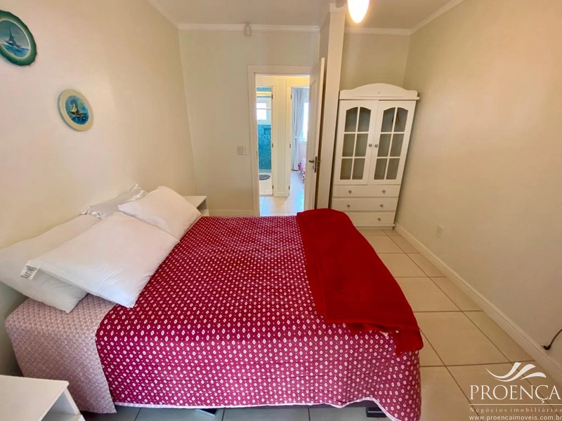 Casa 6 dormitórios em Atlântida 2 quadras do Mar: 18ª foto da galeria de imagens do imóvel