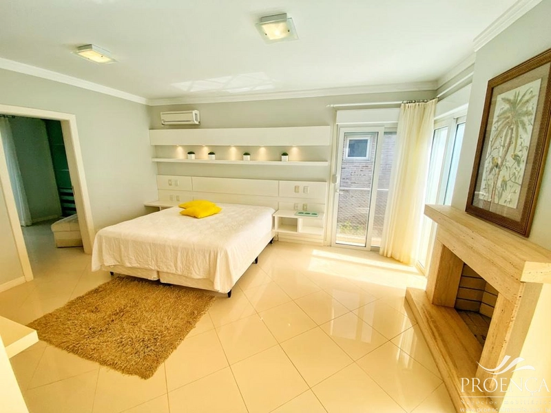 Casa com 310m² e 4 suítes, Beira Mar, Centro Xangrilá.: 34ª foto da galeria de imagens do imóvel
