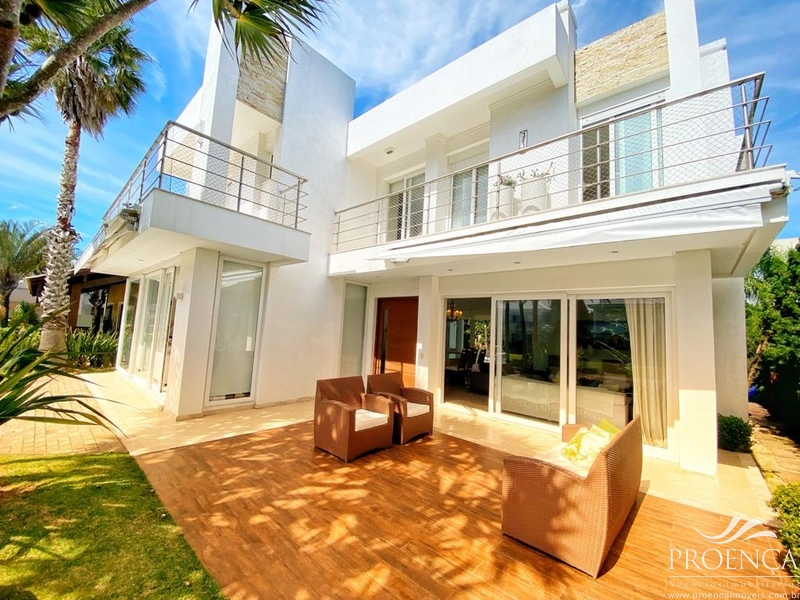 Casa com 310m² e 4 suítes, Beira Mar, Centro Xangrilá.: 4ª foto da galeria de imagens do imóvel