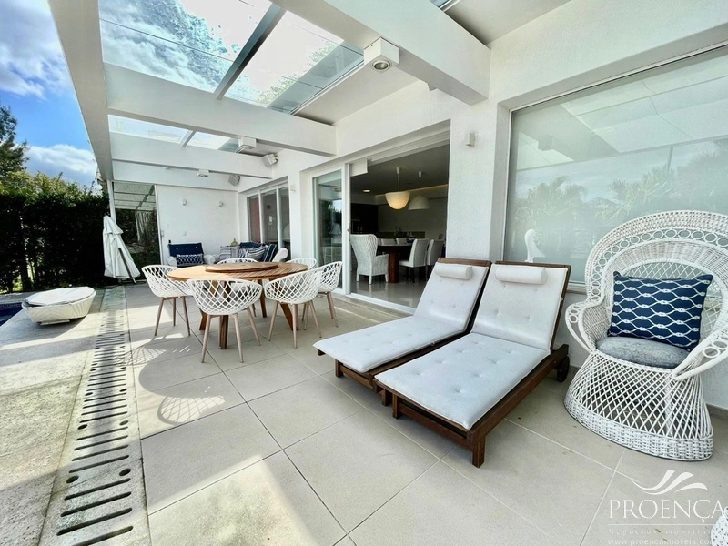 Casa 4 suítes no Centro de Atlântida Xangri-lá: 13ª foto da galeria de imagens do imóvel