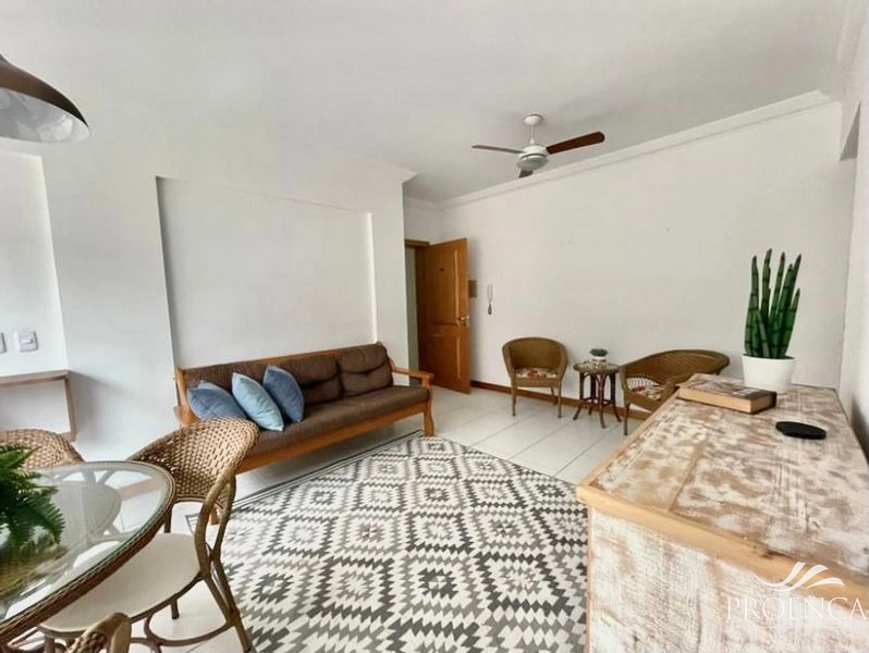 Apartamento 2 dormitórios ao lado da praça Flávio Boianovski: 3ª foto da galeria de imagens do imóvel