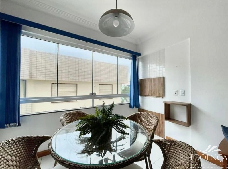 Apartamento 2 dormitórios ao lado da praça Flávio Boianovski: 2ª foto da galeria de imagens do imóvel