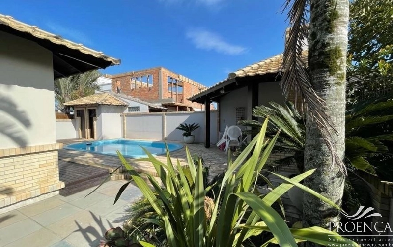 Casa 4 dormitórios, com piscina em Xangri-lá: 13ª foto da galeria de imagens do imóvel