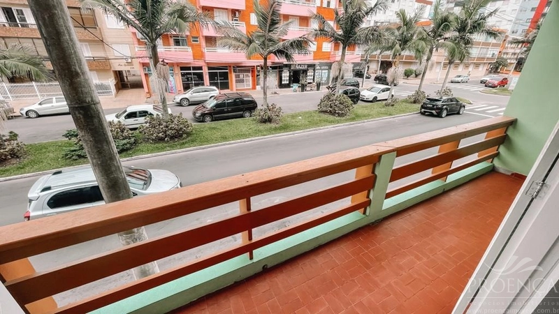 Apartamento 2 dormitórios c/ box, centro de Capão a 50 metros do mar.: 3ª foto da galeria de imagens do imóvel