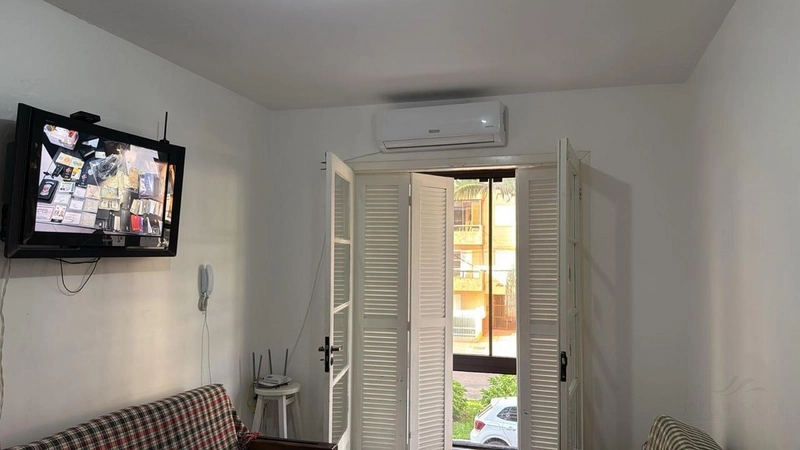 Apartamento 2 dormitórios c/ box,  centro de Capão a 50 metros do mar.: 9ª foto da galeria de imagens do imóvel