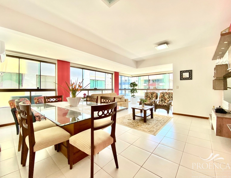 Apartamento de frente, 3 dormitórios, no Centro de Capão da Canoa.: 4ª foto da galeria de imagens do imóvel