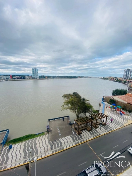 Apartamento de frente para o Rio.: 10ª foto da galeria de imagens do imóvel
