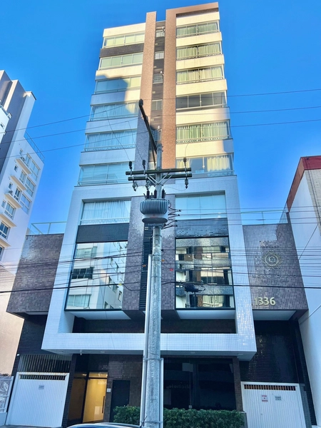 Junto a Praça Flavio Boianovski com vista para o Mar.: 22ª foto da galeria de imagens do imóvel