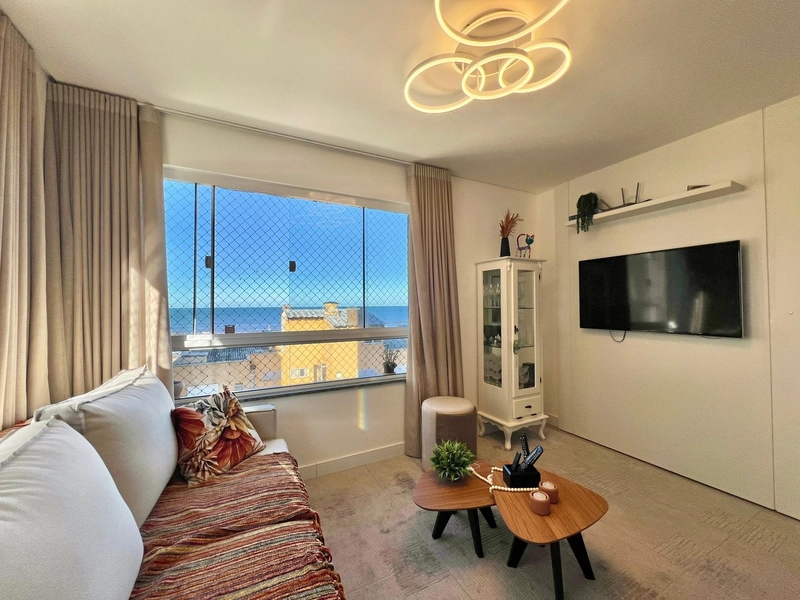 Junto a Praça Flavio Boianovski com vista para o Mar.: 2ª foto da galeria de imagens do imóvel