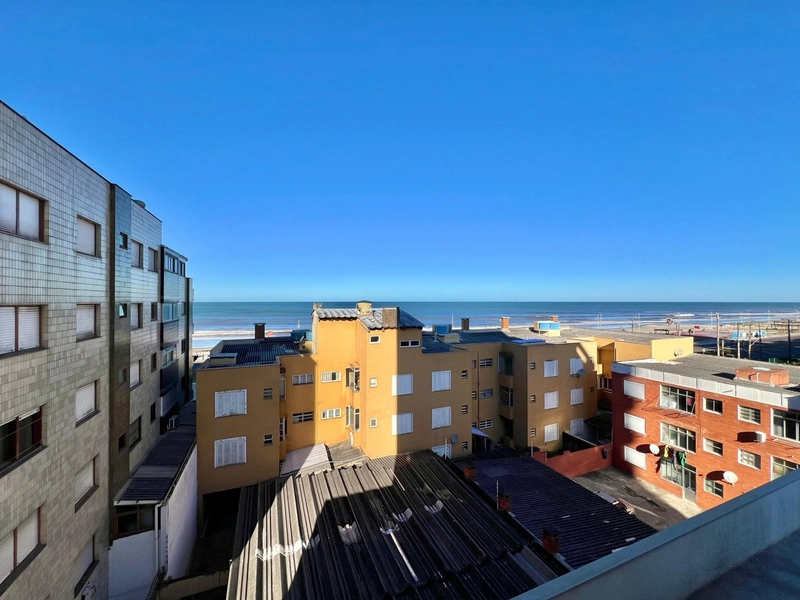 Junto a Praça Flavio Boianovski com vista para o Mar.: 13ª foto da galeria de imagens do imóvel