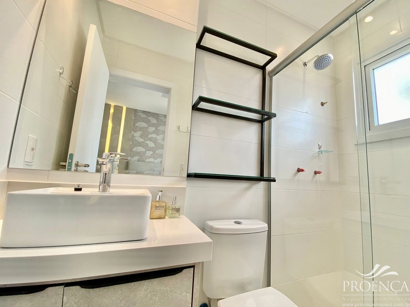 Apartamento de alto padrão com 2 dormitório próximo ao mar.: 8ª foto da galeria de imagens do imóvel