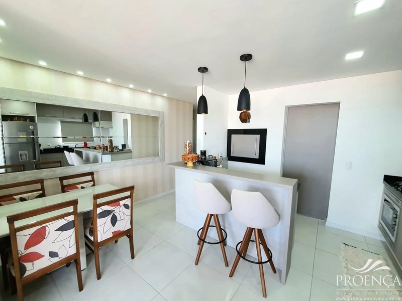 Apartamento com 2 dormitórios sendo uma suíte com vista panorâmica.: 3ª foto da galeria de imagens do imóvel