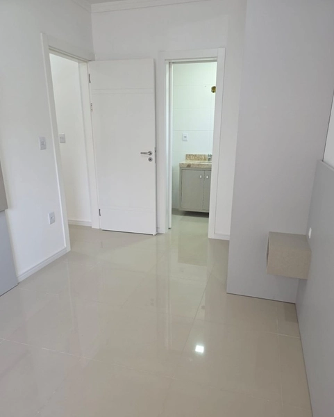 Apartamento 2 dormitórios ao lado da Praça Flávio - capão da Canoa: 11ª foto da galeria de imagens do imóvel