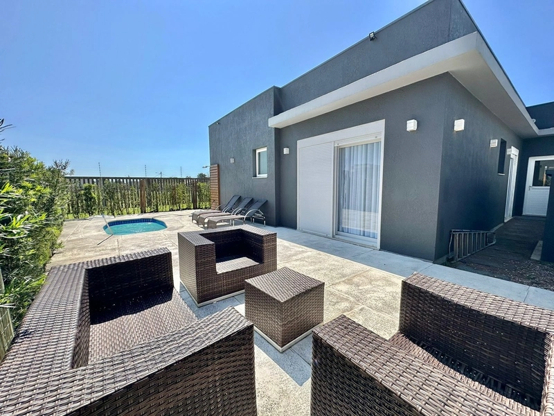Casa no Condomínio Capão Ilhas Resort, entrada R$400mil e saldo 60x: 4ª foto da galeria de imagens do imóvel