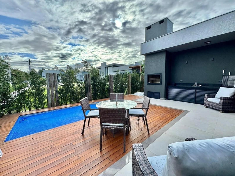 Casa com 4 suítes e piscina privativa no Dubai Resort – Capão da Canoa: 26ª foto da galeria de imagens do imóvel