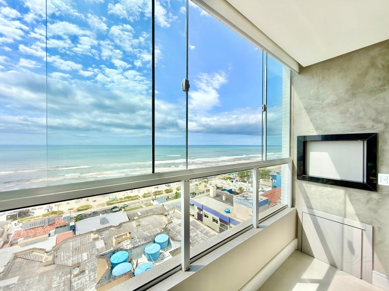 APARTAMENTO À VENDA COM VISTA INCRÍVEL PARA O MAR: 3ª foto da galeria de imagens do imóvel