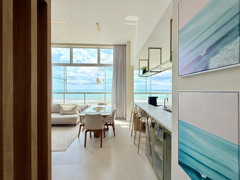 APARTAMENTO À VENDA COM VISTA INCRÍVEL PARA O MAR: 7ª foto da galeria de imagens do imóvel
