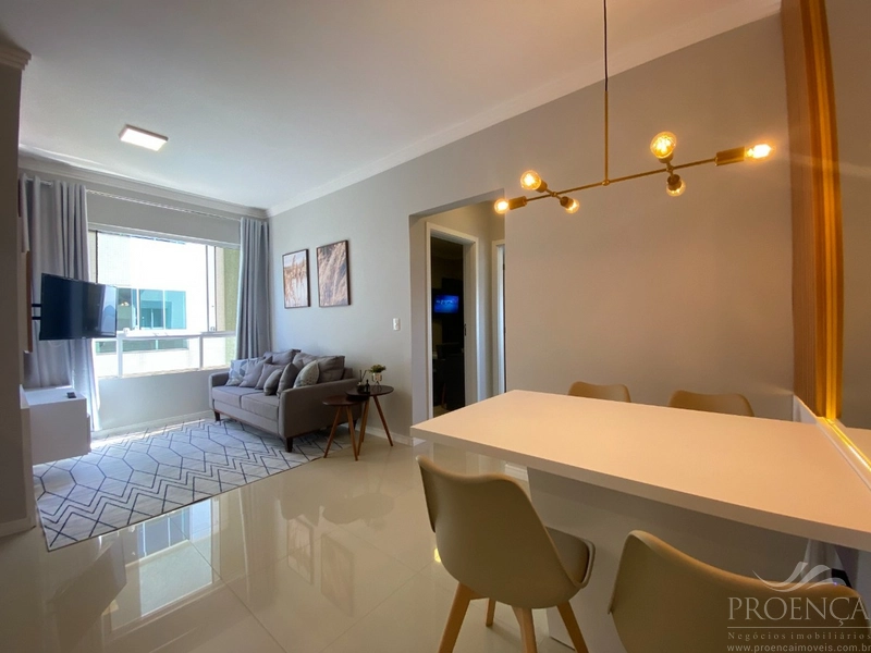 Apartamento 2 dormitórios Frente a Praça em Capão da Canoa: 1ª foto da galeria de imagens do imóvel