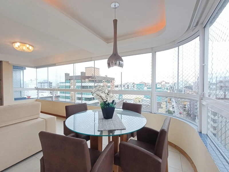 Apartamento 03 dormitórios em Avenida com vista para o mar!!: 3ª foto da galeria de imagens do imóvel