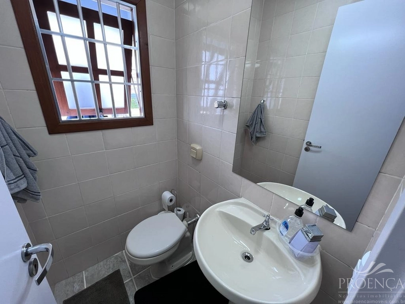 Apartamento com vista para o mar, mobiliado no centro de Xangri-lá.: 6ª foto da galeria de imagens do imóvel