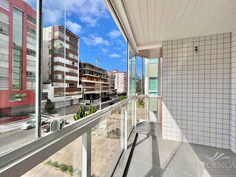 Apt 2D/1 Suíte de Frente - lado da Praça Boianovisck -Capão da Canoa: 8ª foto da galeria de imagens do imóvel