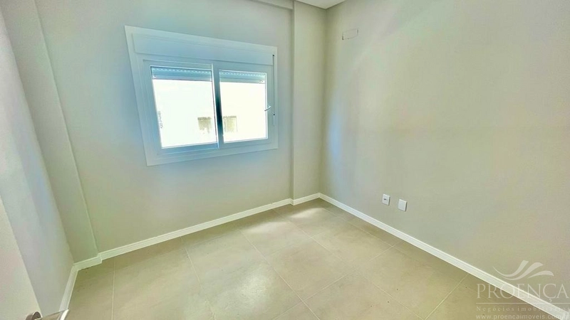 Apartamento 2 dormitórios junto a Praça Flávio Boianovski.: 12ª foto da galeria de imagens do imóvel