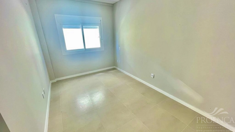 Apartamento 2 dormitórios junto a Praça Flávio Boianovski.: 13ª foto da galeria de imagens do imóvel