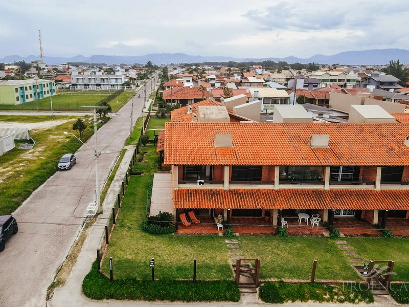 Casas fora de condomínio à venda em Xangri-Lá, Centro: 31ª foto da galeria de imagens do imóvel