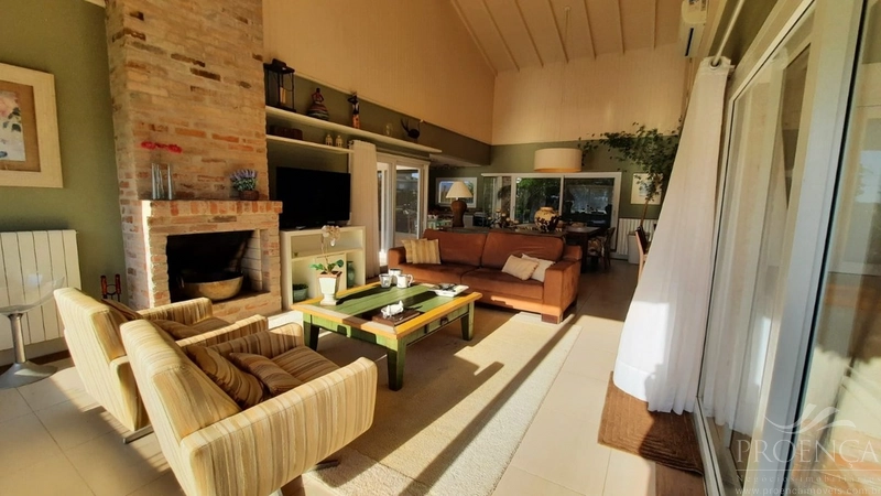 Casas Beira Mar. Condomínio Atlântico Villas Clube.: 5ª foto da galeria de imagens do imóvel