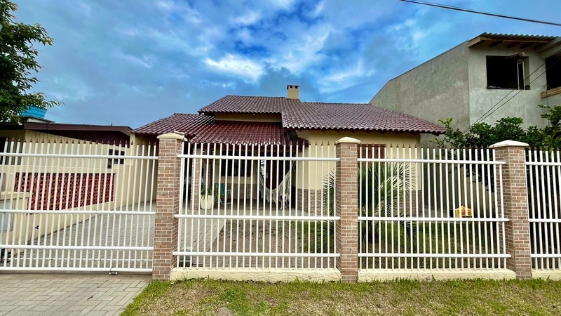 Casa mobiliada, Zona Nova de Capão da Canoa: 3ª foto da galeria de imagens do imóvel