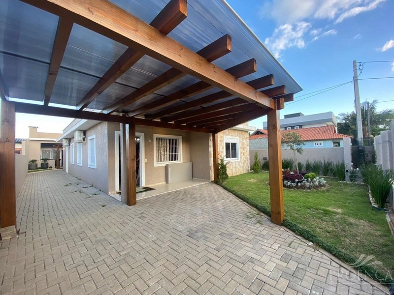 Casa ao lado da Escola Iracema vizzotto: 1ª foto da galeria de imagens do imóvel