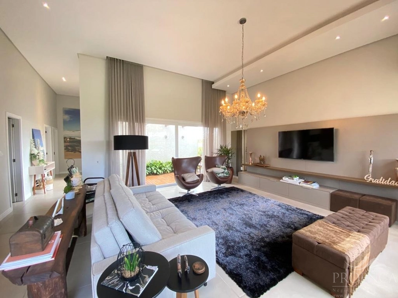 Casa Térrea 3 Suítes - Condomínio Dubai Resort: 2ª foto da galeria de imagens do imóvel