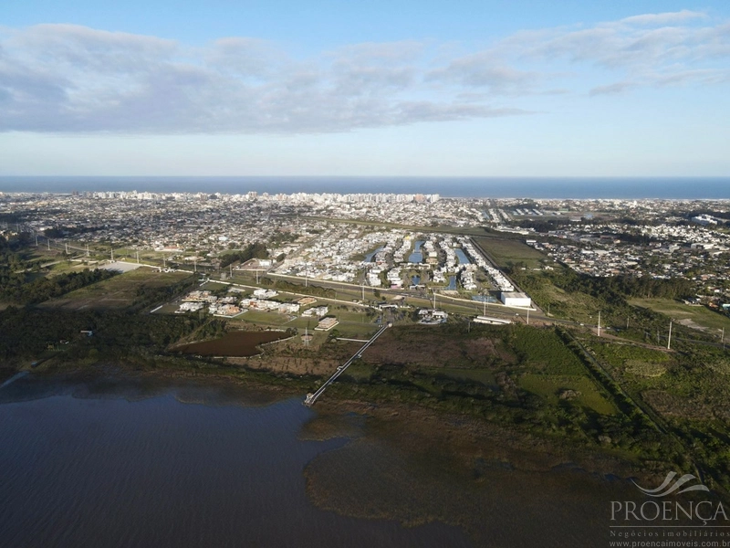 Excelente Sobrado Beira Lago, Mobiliado e Decorado, 4 suítes: 50ª foto da galeria de imagens do imóvel