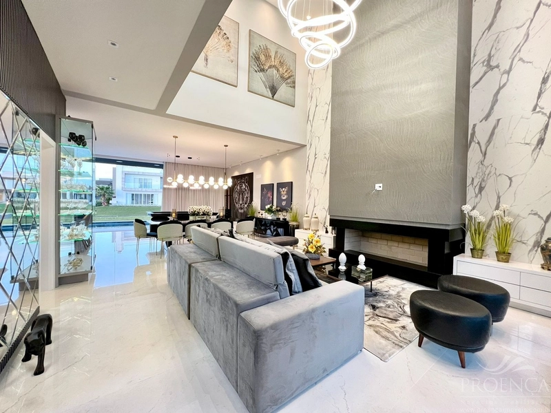 Excelente Sobrado Beira Lago, Mobiliado e Decorado, 4 suítes: 8ª foto da galeria de imagens do imóvel