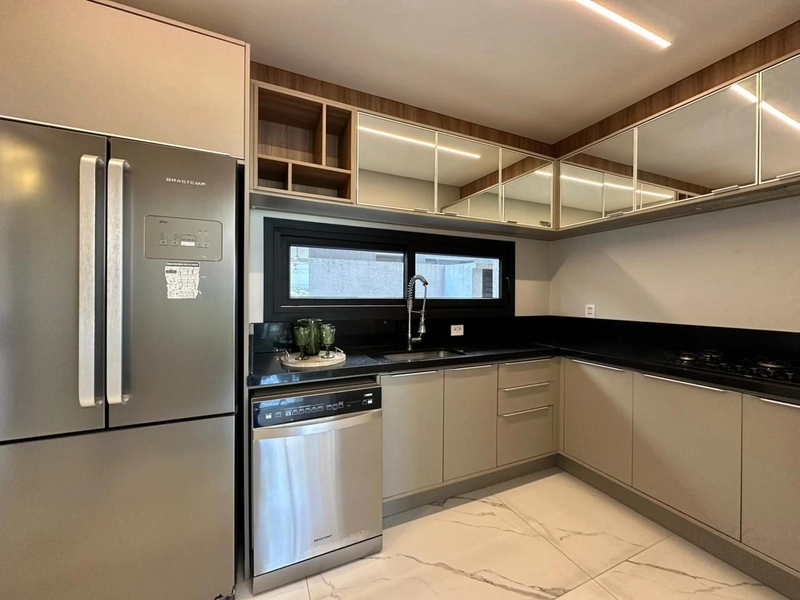 Sobrado com 5 suites, 494 m² de área privativa, Centro Xangri-lá/RS: 22ª foto da galeria de imagens do imóvel