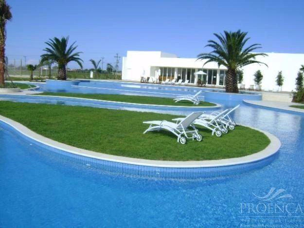 Terreno em condomínio fechado. Dubai Resort.: 5ª foto da galeria de imagens do imóvel