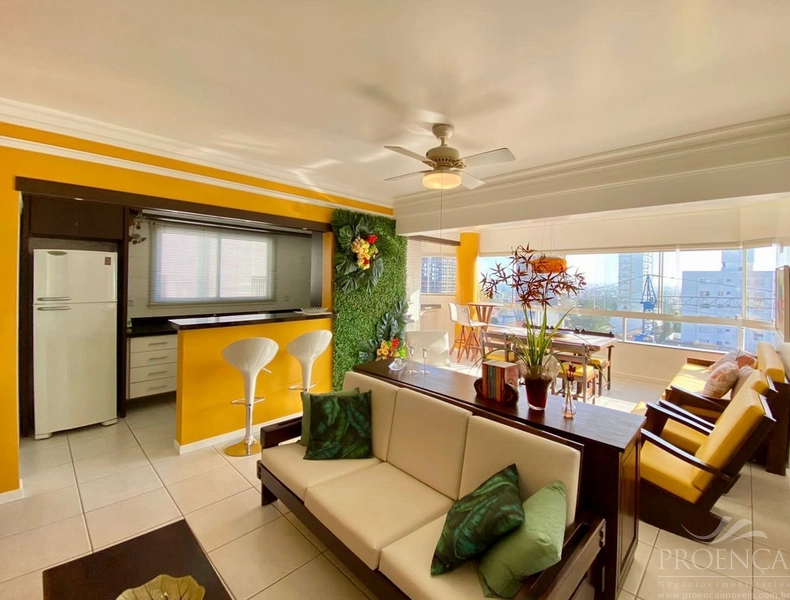 Apartamento 2 dormitórios com suíte e duas vagas de garagem: 1ª foto da galeria de imagens do imóvel