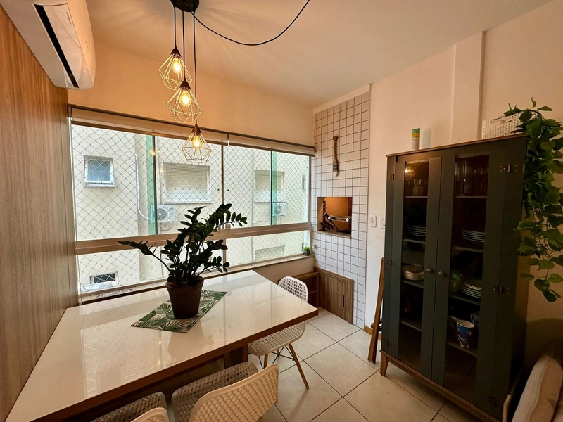 Amplo apartamento 2 dormitórios junto a Praça Flávio Boianovski.: 10ª foto da galeria de imagens do imóvel