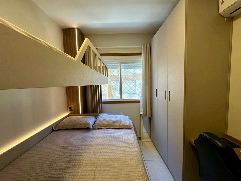Amplo apartamento 2 dormitórios junto a Praça Flávio Boianovski.: 25ª foto da galeria de imagens do imóvel