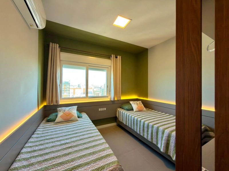 APARTAMENTO COM VISTA MAR AO LADO DA PRAÇA FLÁVIO BOIANOVSKI A UMA QUA: 21ª foto da galeria de imagens do imóvel