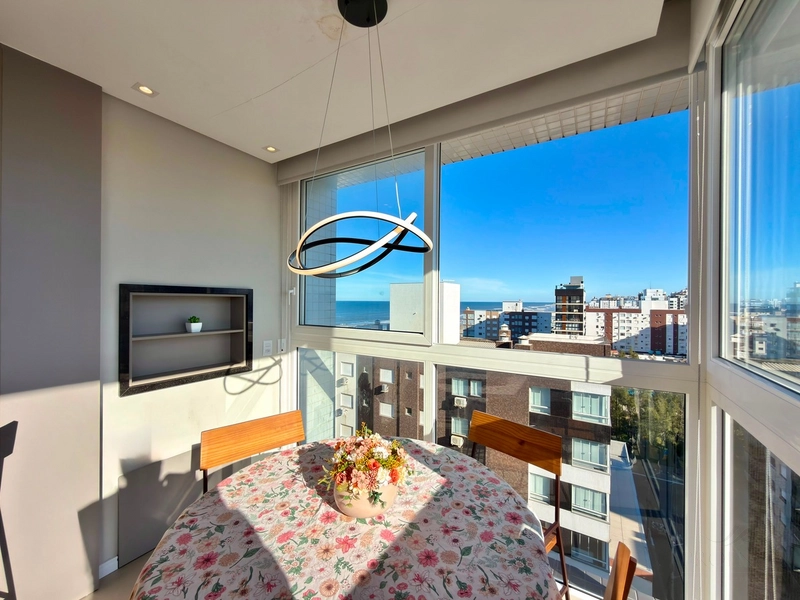 APARTAMENTO COM VISTA MAR AO LADO DA PRAÇA FLÁVIO BOIANOVSKI A UMA QUA: 9ª foto da galeria de imagens do imóvel