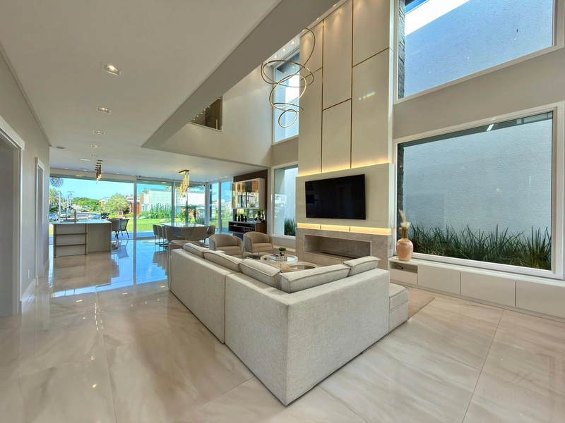 CASA BEIRA LAGO À VENDA! Condomínio Capão Ilhas Resort: 2ª foto da galeria de imagens do imóvel