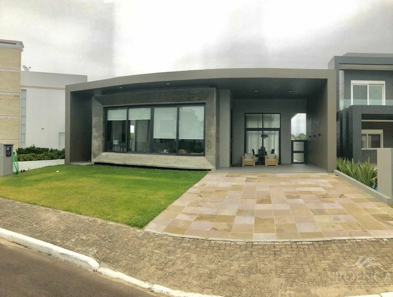 Casas em condomínio à venda em Capão da Canoa, Condomínio Velas da Mar: 2ª foto da galeria de imagens do imóvel