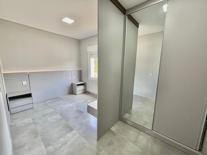 Casa Térrea 4 suítes beira lago-Cond Capão Ilhas Resort-Capão da Canoa: 8ª foto da galeria de imagens do imóvel
