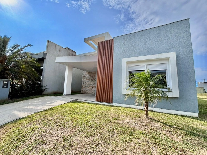 Casa Térrea 4 suítes beira lago-Cond Capão Ilhas Resort-Capão da Canoa: 2ª foto da galeria de imagens do imóvel
