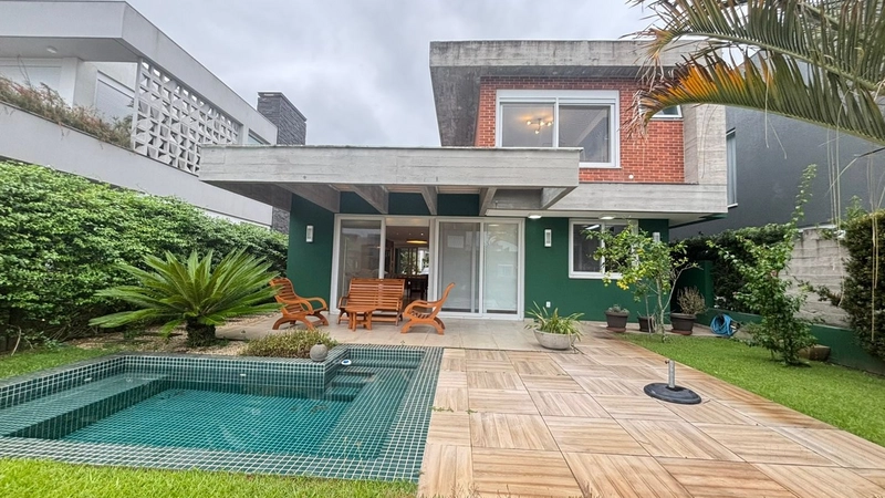 Casa à venda 03 suítes Condomínio Capão Ilhas Resort